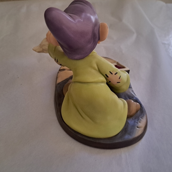 Walt Disney Classics Collection Dopey We Pick up  Everything 2009 in box great! - Picture 8 of 12